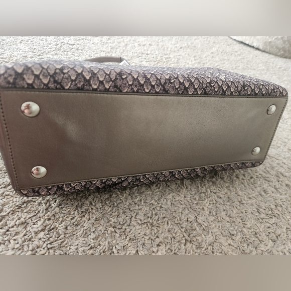 Gunmetal Snake Skin Coach Taylor Bag - Picture 8 of 8